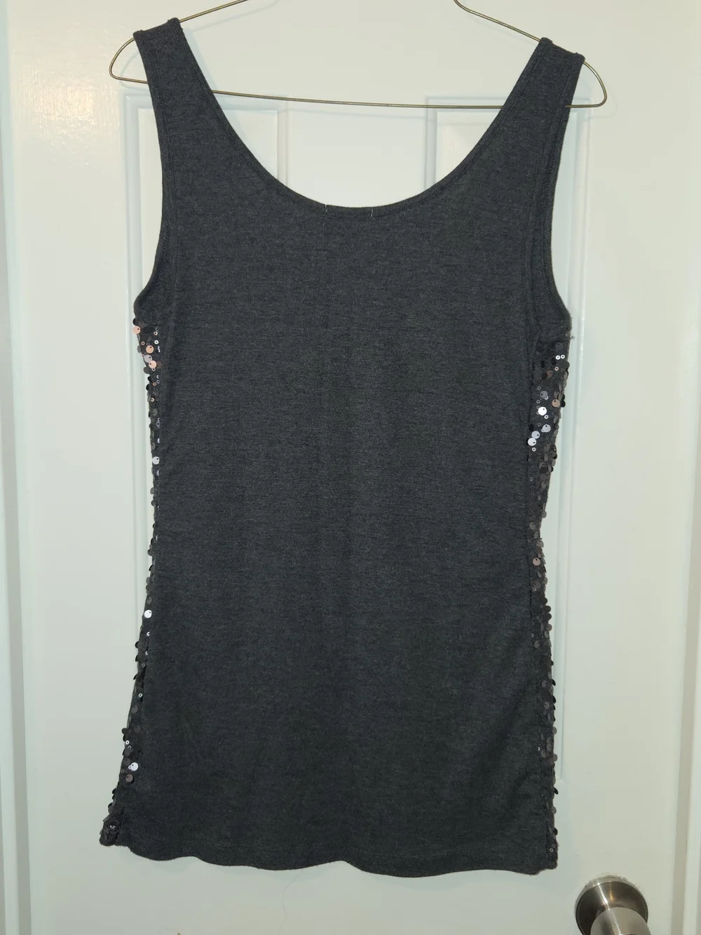 Old Navy Women's Charcoal Sequin Sleeveless Tank Top Sparkle Camisole. Size L. - Picture 10 of 12